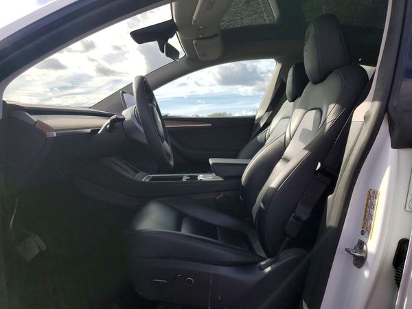 2023 TESLA MODEL Y — DENT