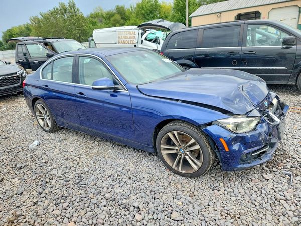 2017 BMW 330 — Passenger 3/4