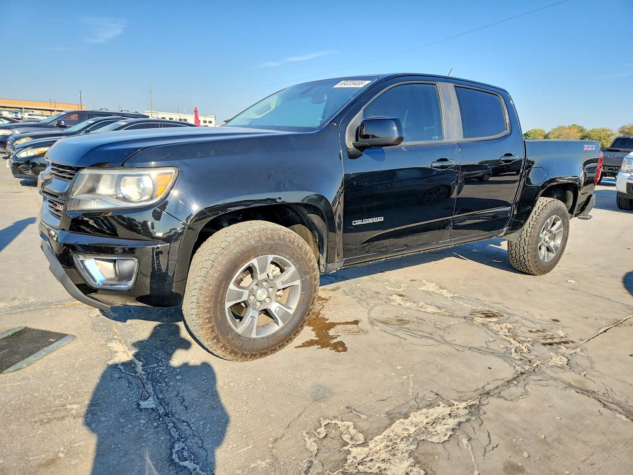 2022 CHEVROLET COLORADO Work Truck — Front 3/4