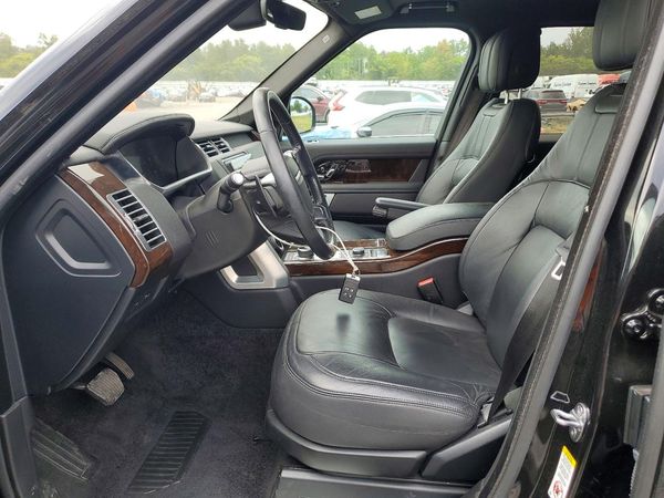 2021 LAND ROVER RANGE ROVER HSE Silver Edition — DENT