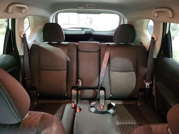 2018 NISSAN ROGUE — SUVN