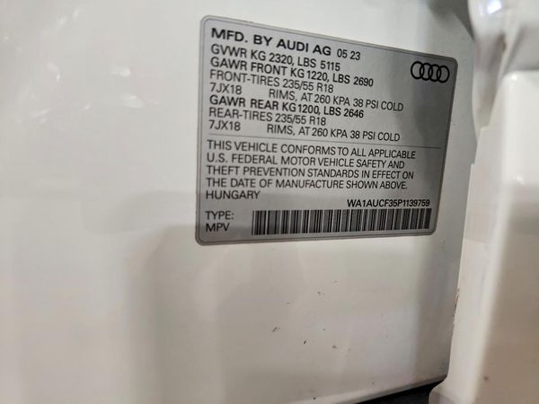 2023 AUDI Q3 — VINS