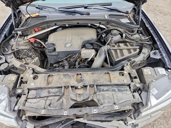 2017 BMW X3 xDrive28i — Engine bay