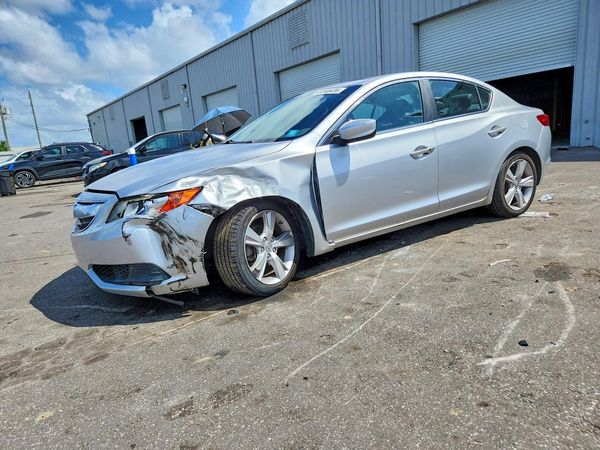 2015 ACURA ILX — Front 3/4