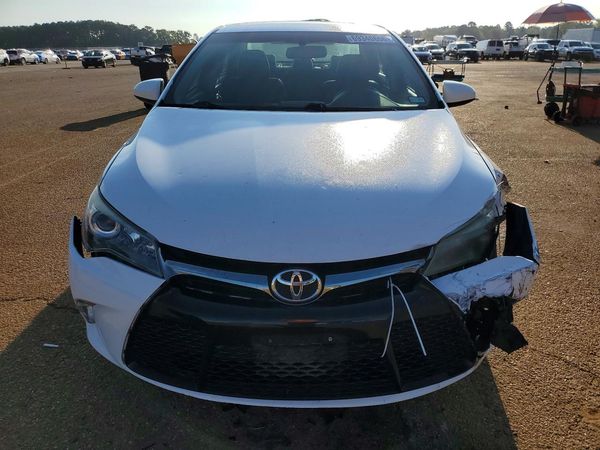 2015 TOYOTA CAMRY — DIRF