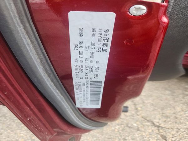 2017 DODGE GRAND CARAVAN SXT — VINS