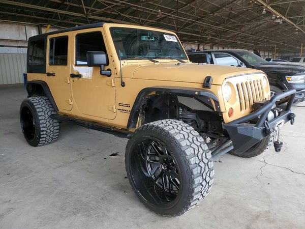 2013 JEEP WRANGLER UNLIMITED SPORT 4X4