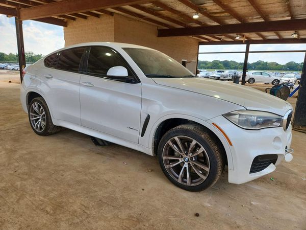 2016 BMW X6 — Passenger 3/4
