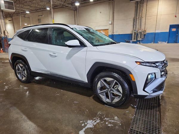 2026 HYUNDAI TUCSON SEL, SEL Plus — Passenger 3/4