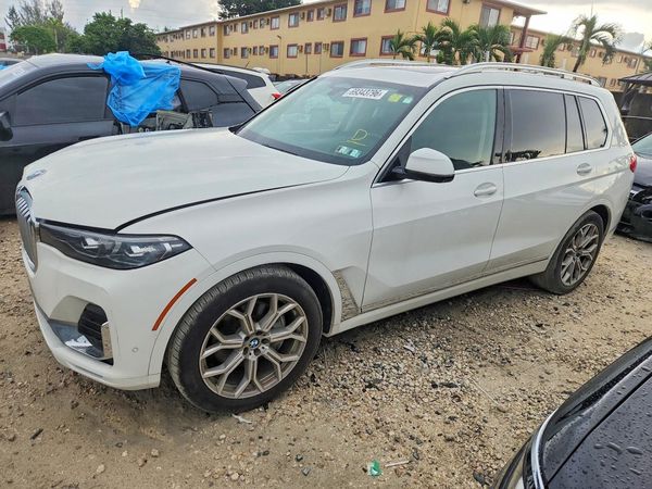 2019 BMW X7 — Front 3/4
