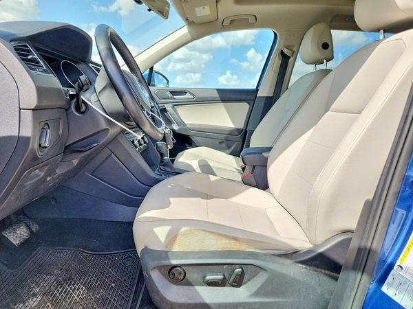 2018 VOLKSWAGEN TIGUAN — DENT