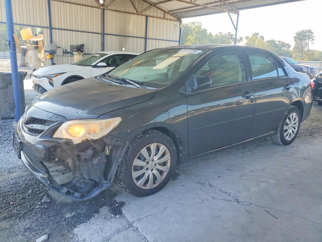 2013 TOYOTA COROLLA — Front 3/4