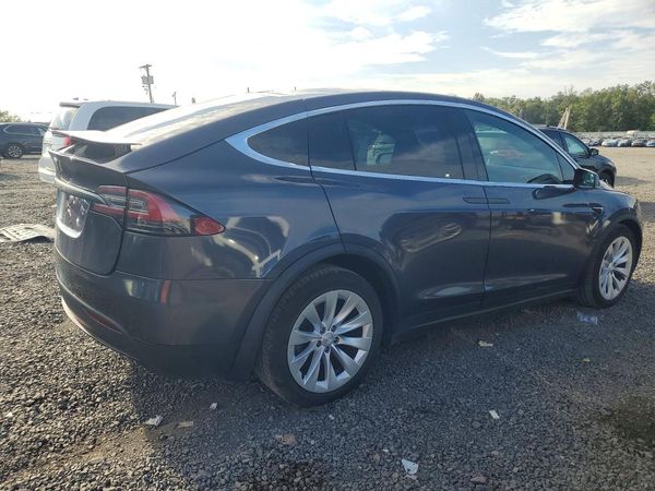 2018 TESLA MODEL X
