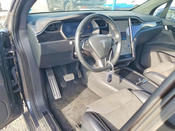 2018 TESLA MODEL X