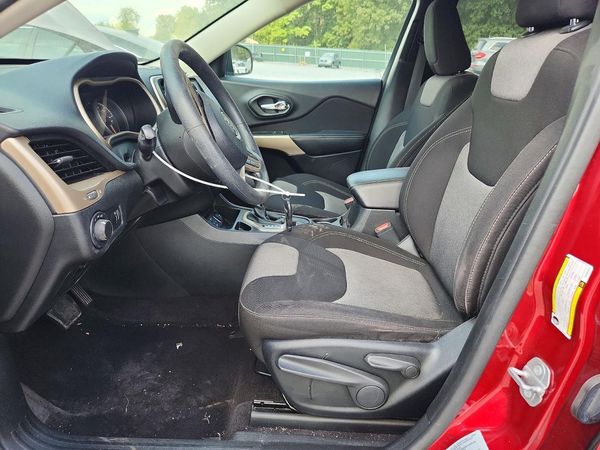 2017 JEEP CHEROKEE — DENT