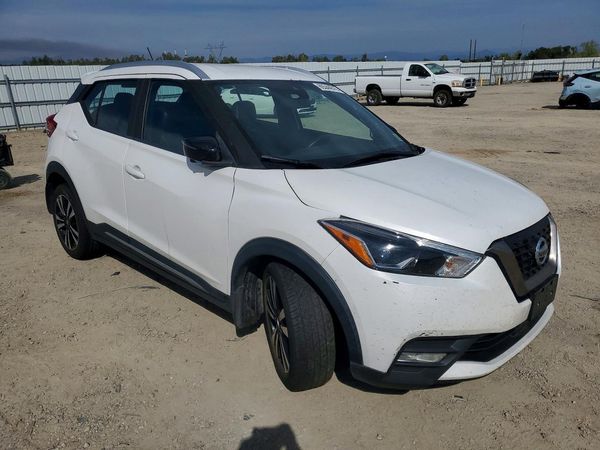 2020 NISSAN KICKS — Passenger 3/4
