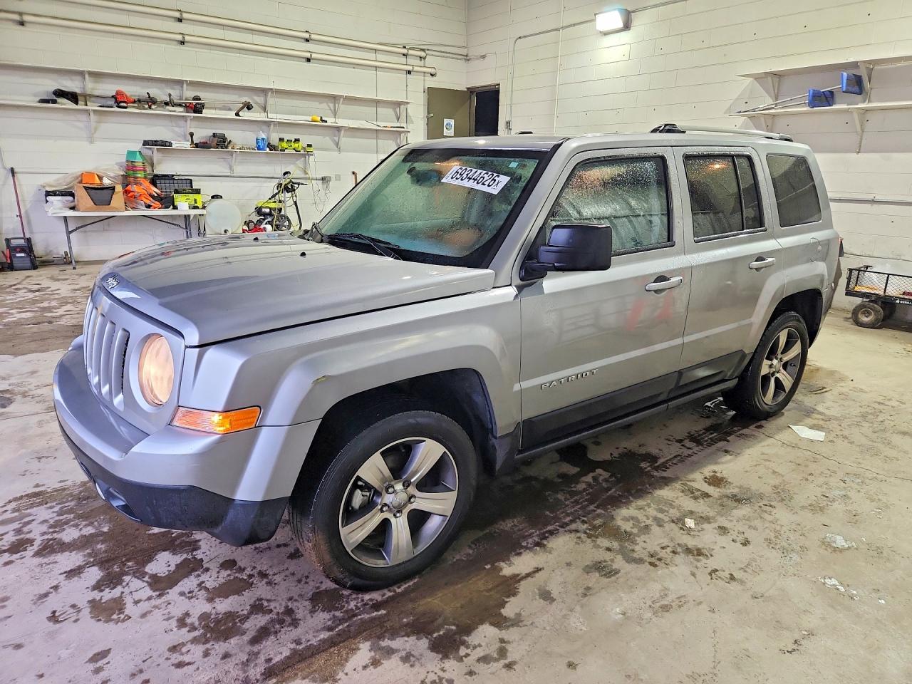 2017 JEEP PATRIOT — Front 3/4
