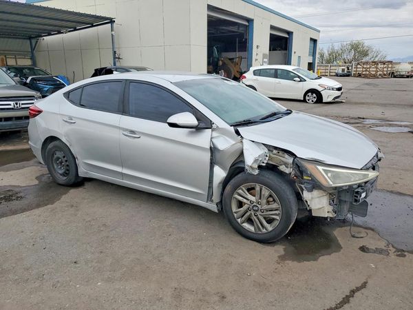 2020 HYUNDAI ELANTRA — Passenger 3/4