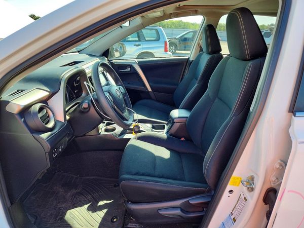 2015 TOYOTA RAV4 XLE (M Grade)