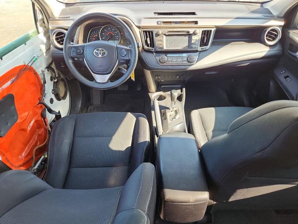 2015 TOYOTA RAV4 XLE (M Grade)