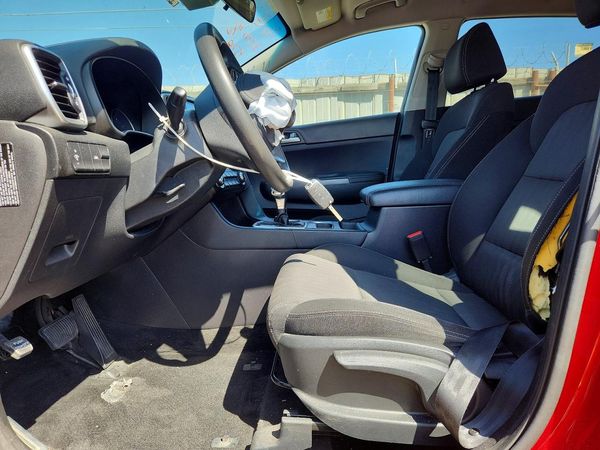 2020 KIA SPORTAGE LX — DENT