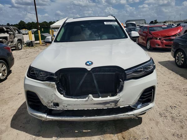 2019 BMW X7 xDrive40i
