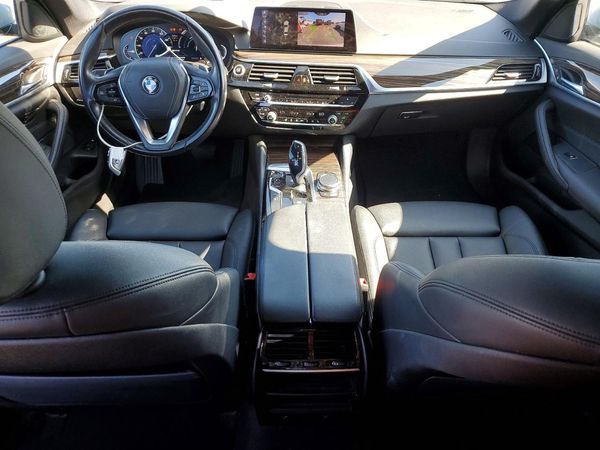 2019 BMW 530E — CKPT