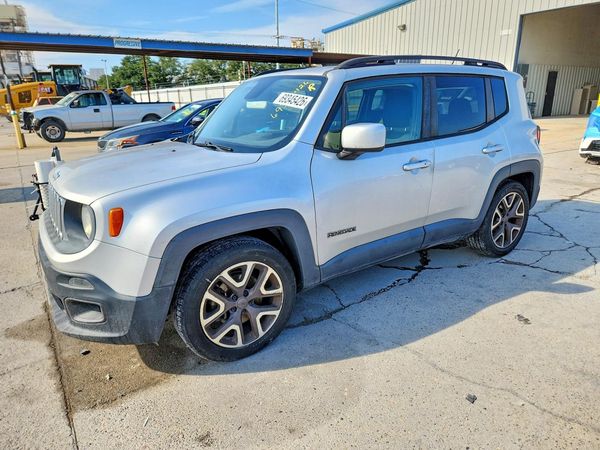 2015 JEEP RENEGADE — DSFA — Front 3/4