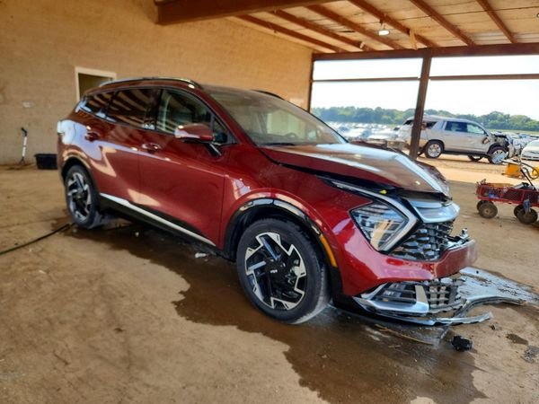 2023 KIA SPORTAGE — Passenger 3/4