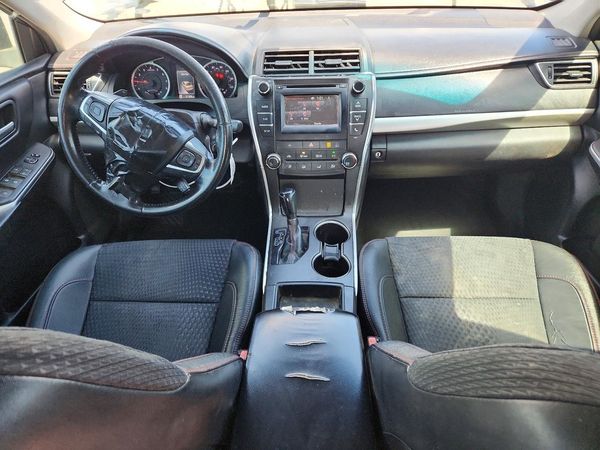 2015 TOYOTA CAMRY