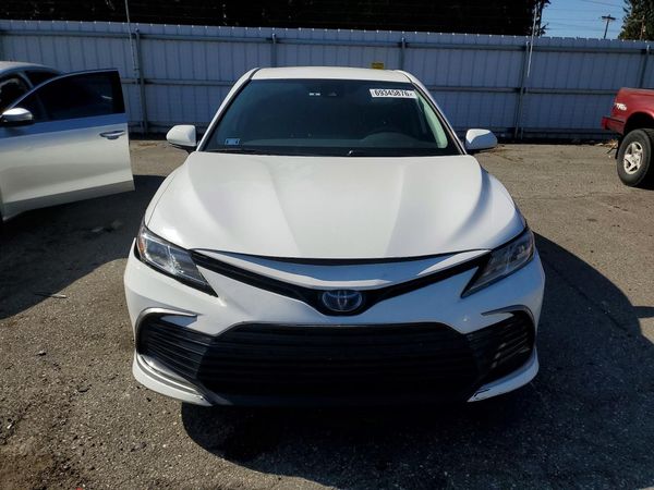 2021 TOYOTA CAMRY LE — DIRF