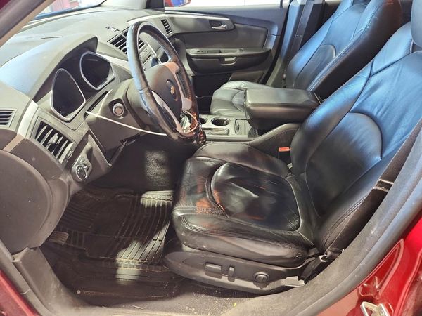 2012 CHEVROLET TRAVERSE 2LT