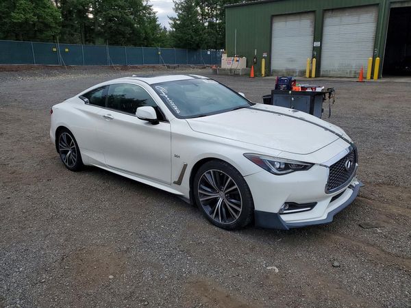 2017 INFINITI Q60 — Passenger 3/4