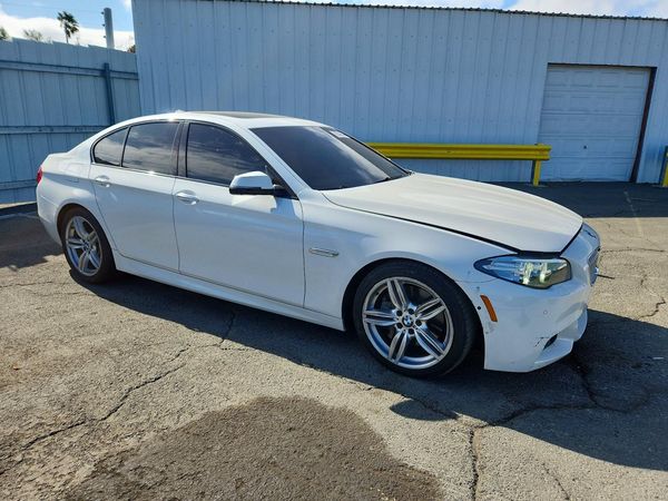 2014 BMW 550 — Passenger 3/4