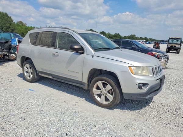 2012 JEEP COMPASS Sport — Passenger 3/4