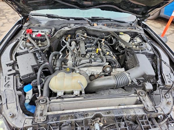 2022 FORD MUSTANG I4 Convertible — Engine bay
