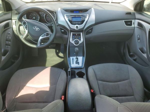 2012 HYUNDAI ELANTRA — CKPT