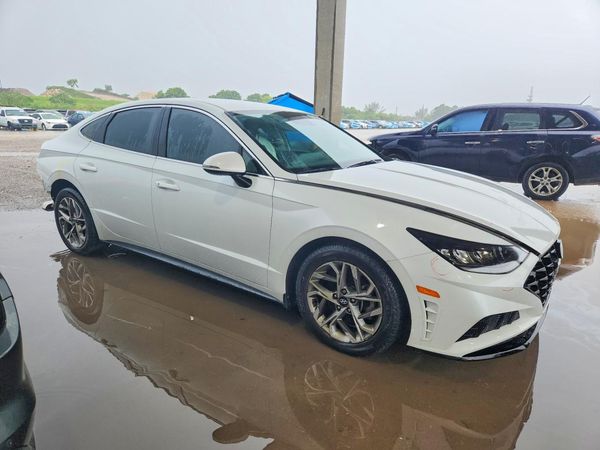 2021 HYUNDAI SONATA SEL — Passenger 3/4