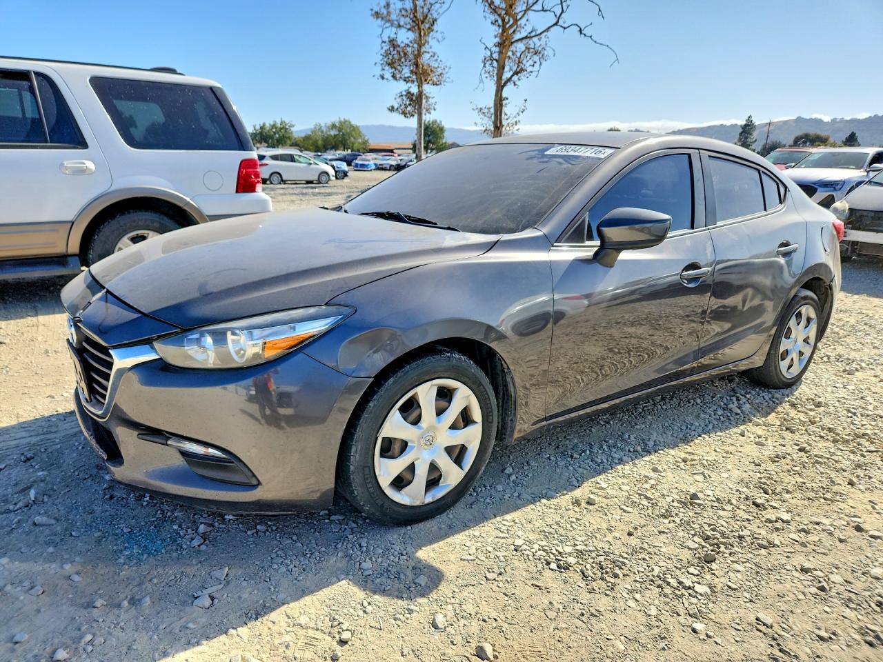 2017 MAZDA 3 Sport — Front 3/4
