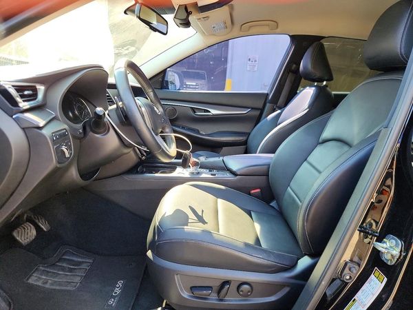 2022 INFINITI QX50 — DENT