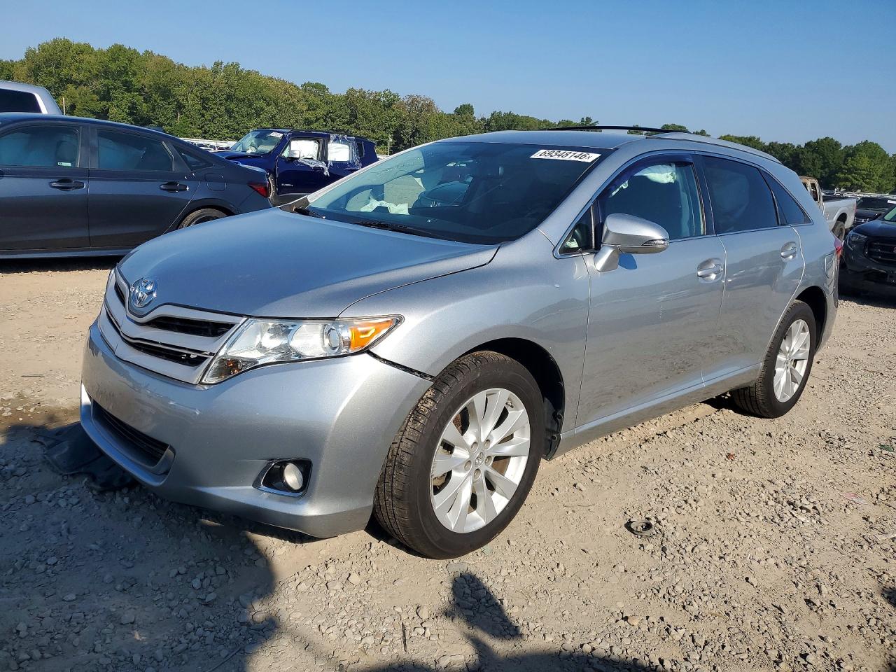2015 TOYOTA VENZA XLE — Front 3/4