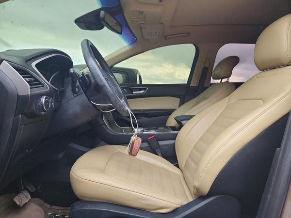 2019 FORD EDGE — DENT