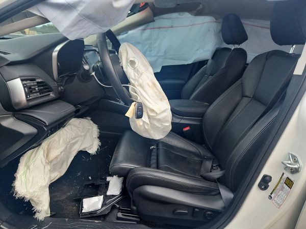 2024 SUBARU OUTBACK — DENT