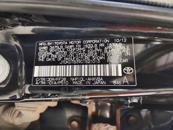 2012 TOYOTA PRIUS — VINS