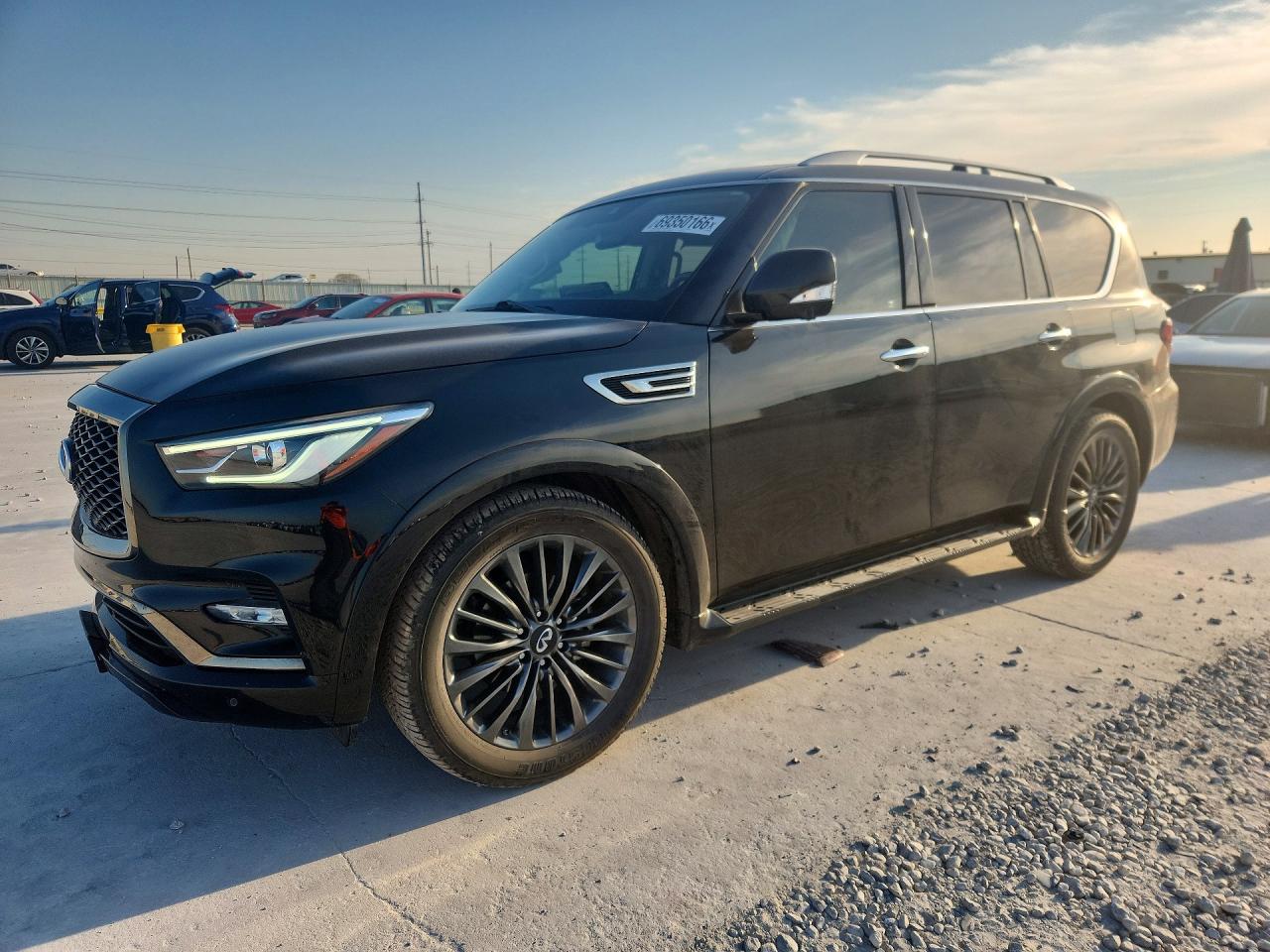 2023 INFINITI QX80 — Front 3/4