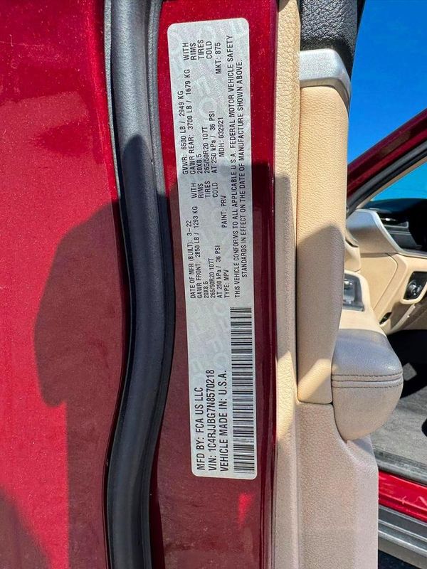 2022 JEEP GRAND CHEROKEE Limited