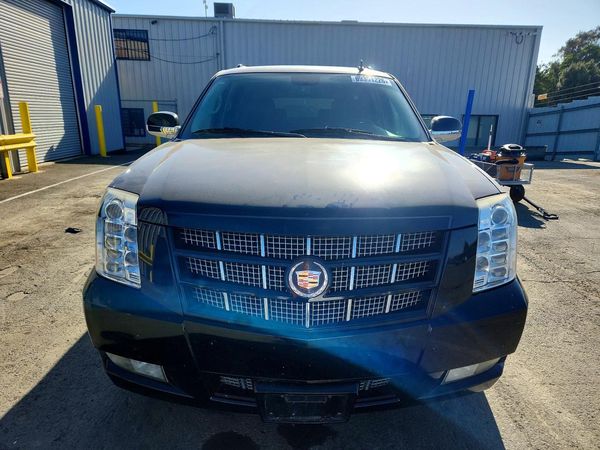 2014 CADILLAC ESCALADE — DIRF