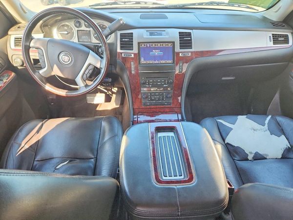 2014 CADILLAC ESCALADE — CKPT