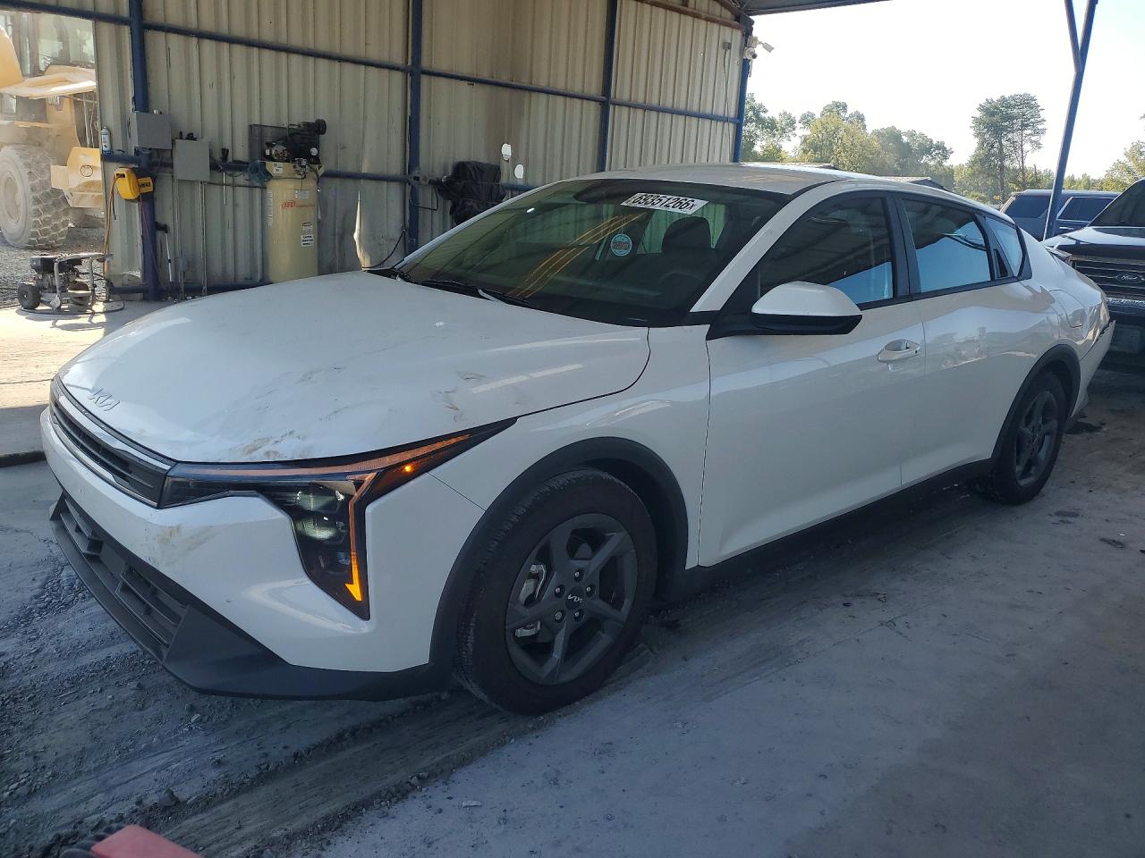 2026 KIA K4 — Front 3/4