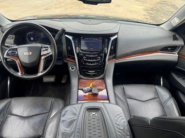 2016 CADILLAC ESCALADE